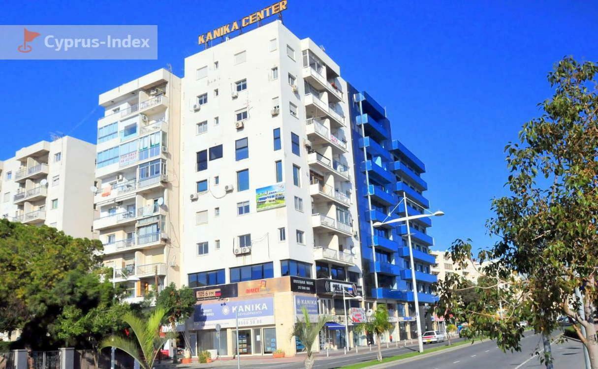 The White Pearl Suite - Beach Front City Centre With Sea View. リマソール エクステリア 写真